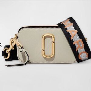 Marc Jacobs Iconic Snapshot Bag
